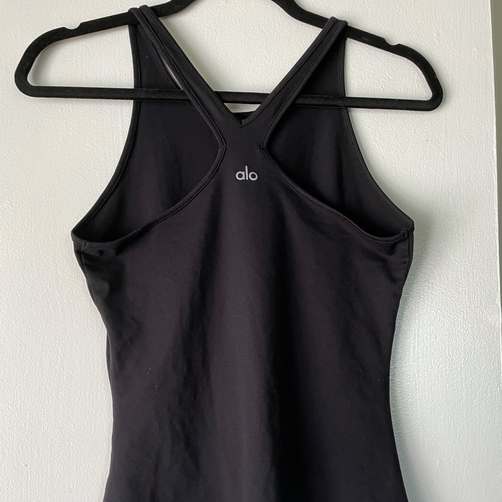 ALO YOGA black top